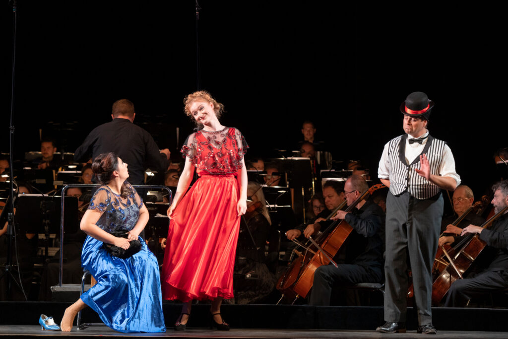 Der Sterngucker - Corina Koller & Sophie Schneider & Sebastian A.M. Brummer & Franz Lehár-Orchester (c) www.fotohofer.at