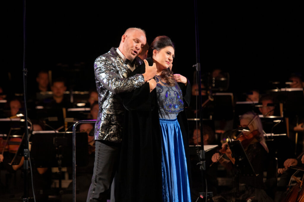 Der Sterngucker - Matthias Kozioroski & Corina Koller & Franz Lehár-Orchester (c) www.fotohofer.at